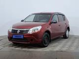 Renault Sandero 2014 годаүшін2 390 000 тг. в Астана