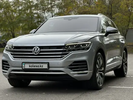 Volkswagen Touareg 2018 года за 24 150 000 тг. в Алматы