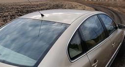Volkswagen Passat 2002 года за 2 950 000 тг. в Кокшетау – фото 4