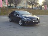 Toyota Camry 2015 года за 8 500 000 тг. в Алматы – фото 2