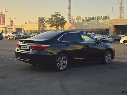Toyota Camry 2015 года за 8 500 000 тг. в Алматы – фото 28