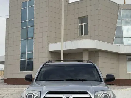 Toyota 4Runner 2004 года за 8 000 000 тг. в Жанаозен – фото 2