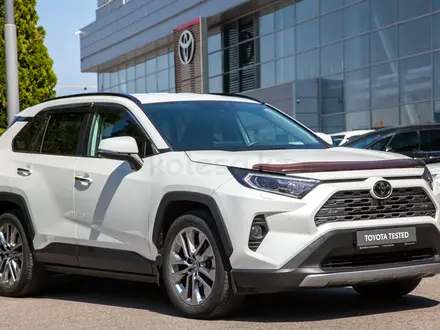 Toyota RAV4 Luxe 2020 года за 12 900 000 тг. в Алматы – фото 9