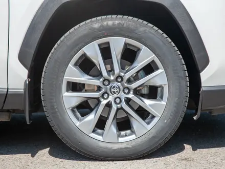 Toyota RAV4 Luxe 2020 года за 12 900 000 тг. в Алматы – фото 22