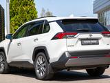 Toyota RAV4 Luxe 2020 года за 12 900 000 тг. в Алматы – фото 3