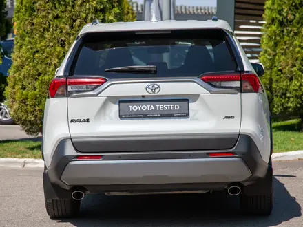 Toyota RAV4 Luxe 2020 года за 12 900 000 тг. в Алматы – фото 5