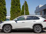 Toyota RAV4 Luxe 2020 года за 12 900 000 тг. в Алматы – фото 4