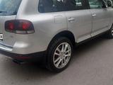 Volkswagen Touareg 2007 годаүшін6 700 000 тг. в Алматы – фото 5