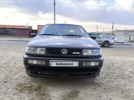 Volkswagen Passat 1994 года за 3 400 000 тг. в Жезказган – фото 2