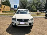 Volkswagen Touareg 2006 годаfor6 000 000 тг. в Костанай