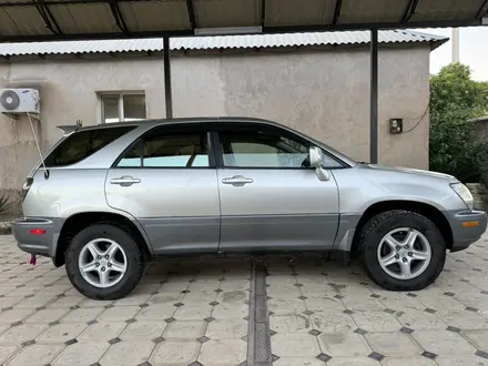 Lexus RX 300 2002 года за 4 500 000 тг. в Шымкент – фото 4