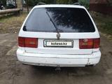 Volkswagen Passat 1994 годаүшін1 200 000 тг. в Уральск – фото 3
