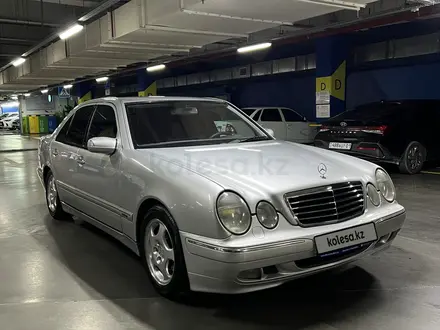 Mercedes-Benz E 280 2001 года за 5 500 000 тг. в Шымкент – фото 2