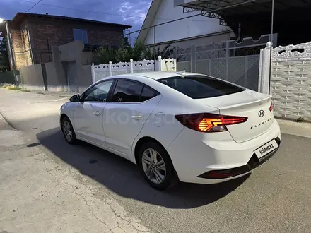 Hyundai Elantra 2019 года за 7 700 000 тг. в Тараз – фото 3