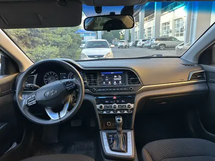 Hyundai Elantra 2019 года за 7 700 000 тг. в Тараз – фото 12