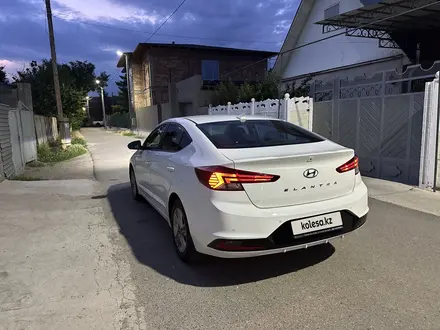 Hyundai Elantra 2019 года за 7 700 000 тг. в Тараз – фото 4
