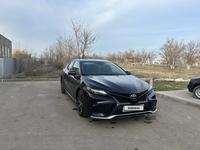 Toyota Camry 2021 года за 12 600 000 тг. в Уральск