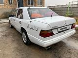 Mercedes-Benz E 230 1989 годаfor750 000 тг. в Тараз – фото 5