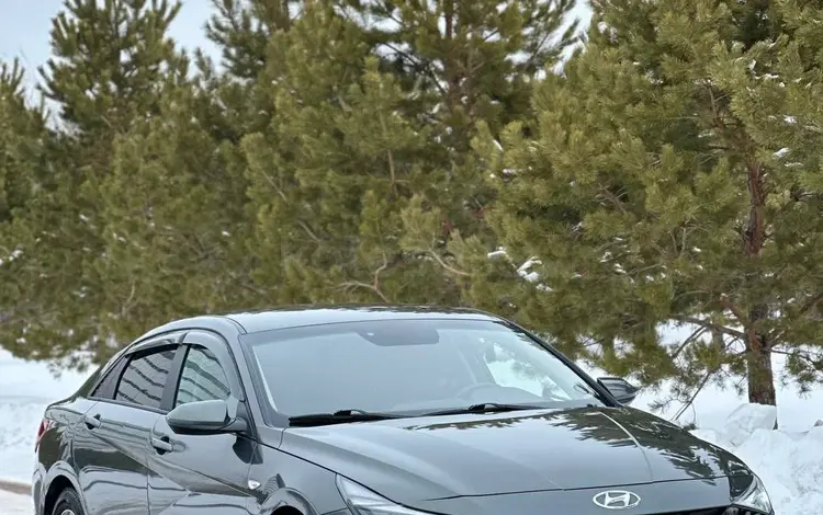 Hyundai Elantra 2022 года за 7 800 000 тг. в Астана