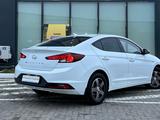 Hyundai Elantra 2019 года за 6 790 000 тг. в Караганда – фото 5