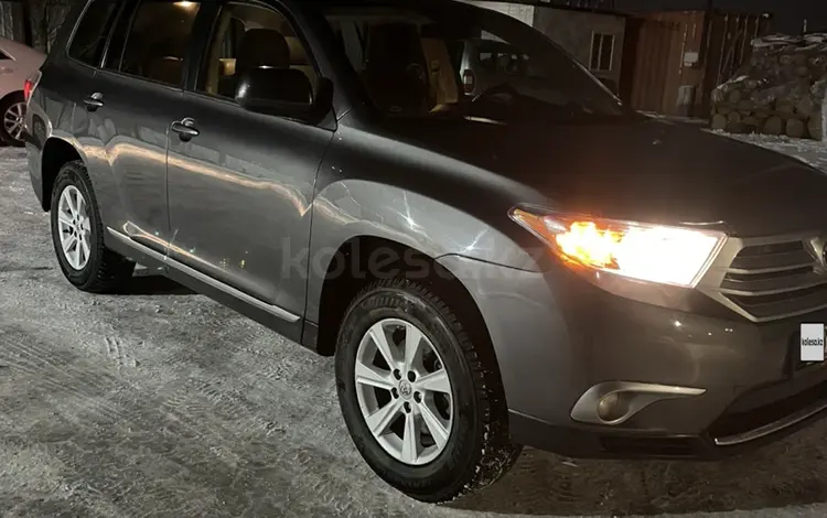 Toyota Highlander 2013 года за 8 800 000 тг. в Актобе