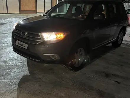 Toyota Highlander 2013 года за 8 800 000 тг. в Актобе – фото 6