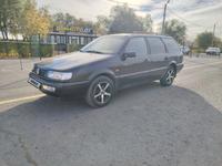 Volkswagen Passat 1995 годаүшін2 300 000 тг. в Уральск