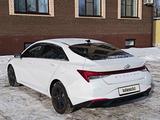 Hyundai Elantra 2023 года за 8 600 000 тг. в Уральск – фото 5