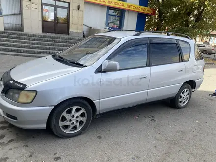 Toyota Ipsum 1996 года за 2 850 000 тг. в Семей – фото 2