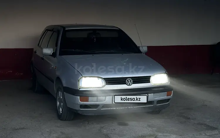 Volkswagen Golf 1994 года за 1 100 000 тг. в Алматы