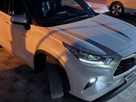 Toyota Highlander 2022 года за 26 200 000 тг. в Шымкент – фото 2