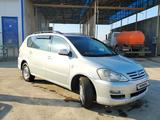 Toyota Avensis Verso 2004 года за 5 600 000 тг. в Актобе – фото 2