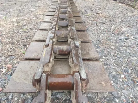 Гусеницы б\у на бульдозер Shantui SD16 за 650 000 тг. в Алматы – фото 2