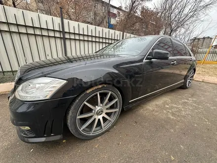 Mercedes-Benz S 500 2007 года за 9 000 000 тг. в Актау – фото 43