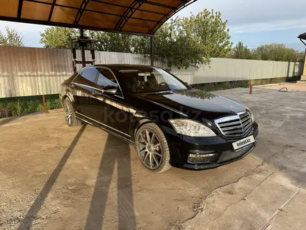 Mercedes-Benz S 500 2007 года за 8 500 000 тг. в Уральск – фото 5