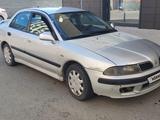 Mitsubishi Carisma 2003 года за 1 800 000 тг. в Астана – фото 2