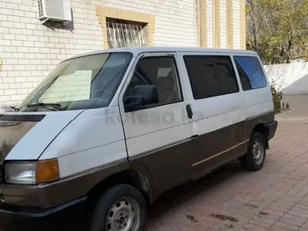 Volkswagen Caravelle 1993 года за 1 100 000 тг. в Павлодар – фото 3