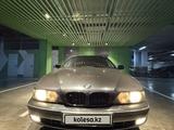 BMW 525 2000 года за 2 900 000 тг. в Астана