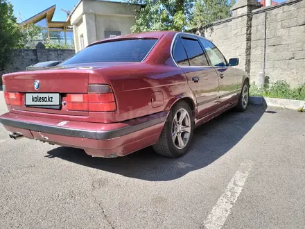 BMW 525 1990 года за 1 100 000 тг. в Алматы – фото 2