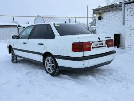 Volkswagen Passat 1995 года за 1 300 000 тг. в Актобе – фото 5