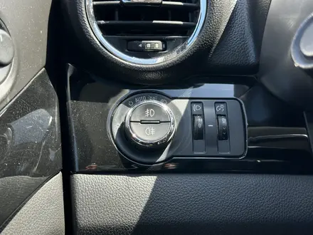 Chevrolet Orlando 2015 года за 5 300 000 тг. в Атырау – фото 12
