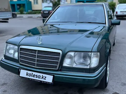 Mercedes-Benz E 220 1993 года за 3 000 000 тг. в Сатпаев