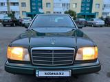 Mercedes-Benz E 220 1993 годаүшін3 200 000 тг. в Сатпаев – фото 4