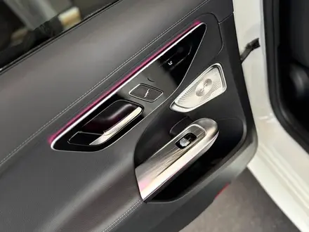 Mercedes-Benz C 200 AMG Line 2025 года за 38 630 900 тг. в Алматы – фото 7