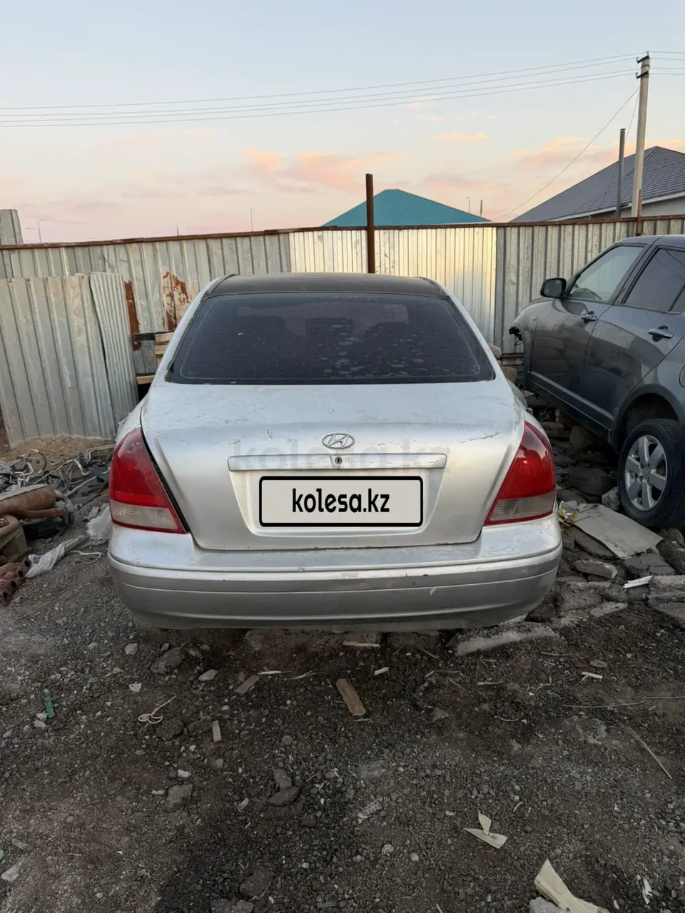 Hyundai Elantra, 2004