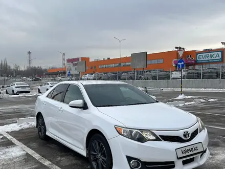 Toyota Camry 2013 года за 8 950 000 тг. в Алматы – фото 3