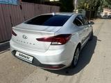 Hyundai Elantra 2019 годаfor8 500 000 тг. в Алматы – фото 3