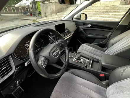 Audi Q5 2020 года за 19 950 000 тг. в Шымкент – фото 14