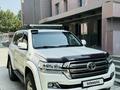 Toyota Land Cruiser 2018 годаүшін40 000 000 тг. в Алматы – фото 2