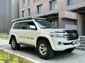 Toyota Land Cruiser 2018 годаүшін40 000 000 тг. в Алматы